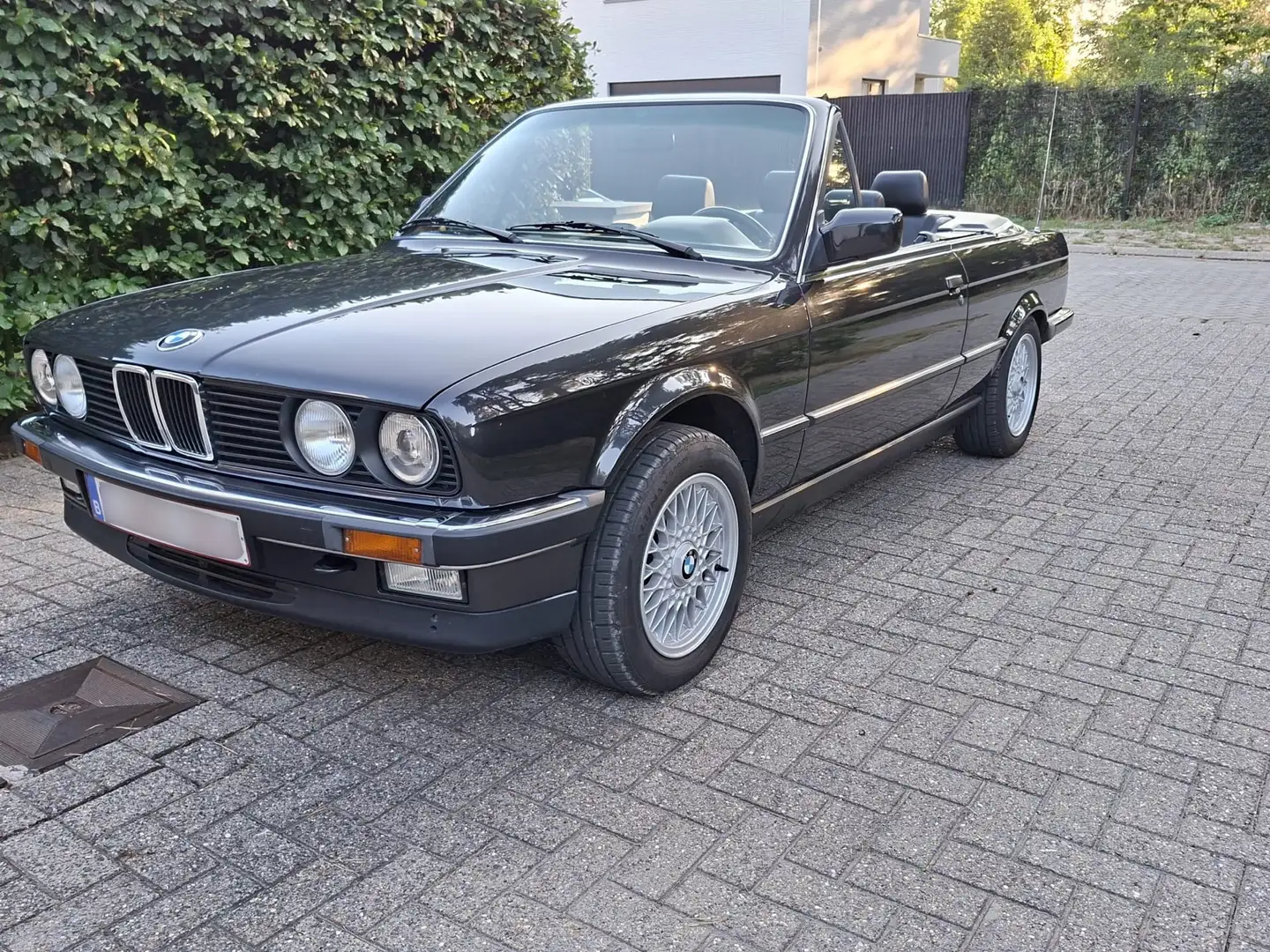 BMW 325 325i Black - 1