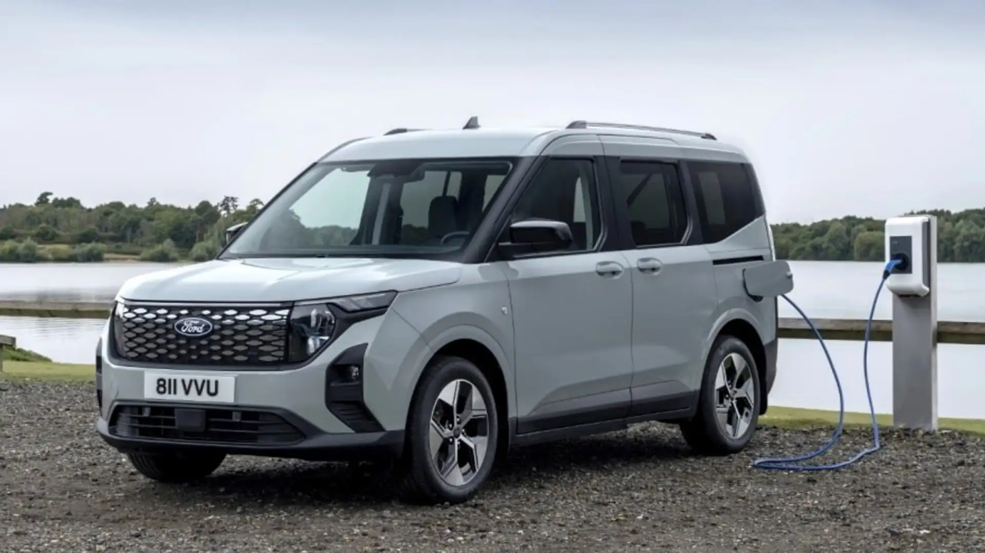 Ford Tourneo Courier E-Tourneo Courier Trend ***Symbolbild*** Silber - 1