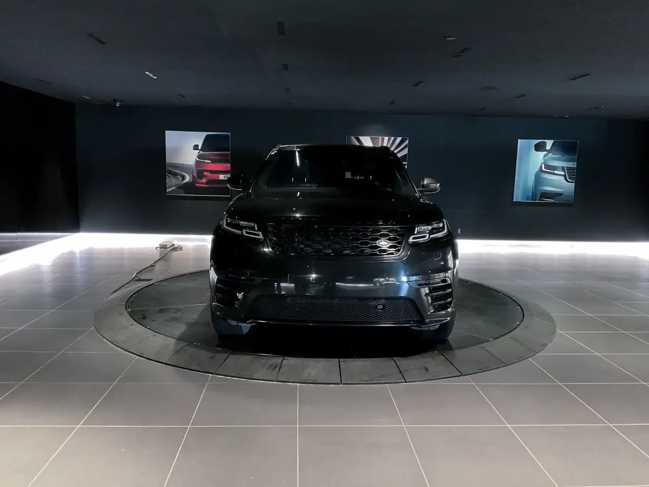 Land Rover Range Rover Velar снимка Land Rover Range Rover Velar