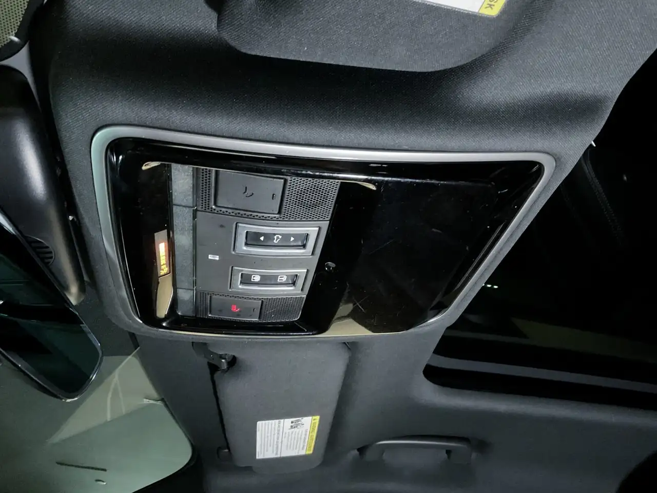 Land Rover Range Rover Velar снимка Land Rover Range Rover Velar