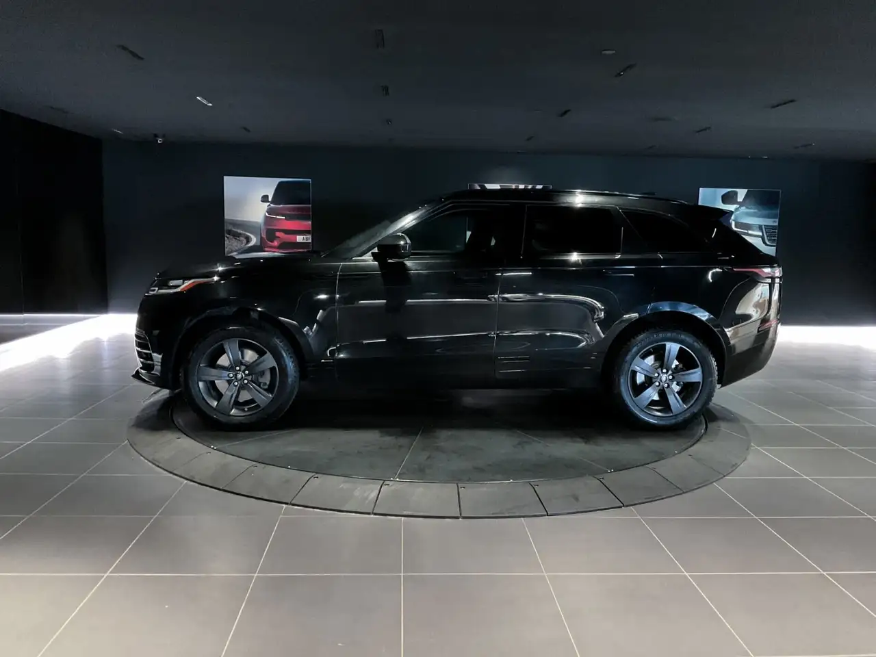 Land Rover Range Rover Velar снимка Land Rover Range Rover Velar