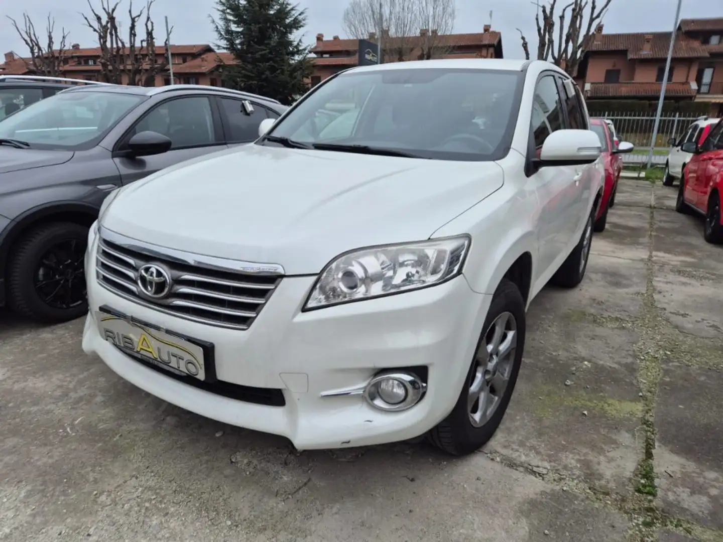 Toyota RAV 4 RAV4 Crossover 2.2 D-4D 150 CV DPF Exclusive Bianco - 1
