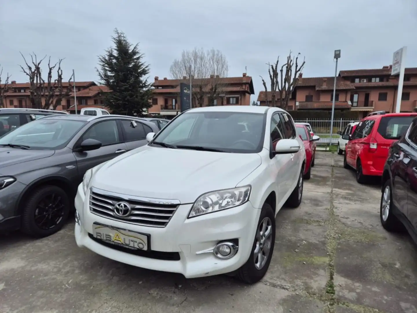 Toyota RAV 4 RAV4 Crossover 2.2 D-4D 150 CV DPF Exclusive Bianco - 2