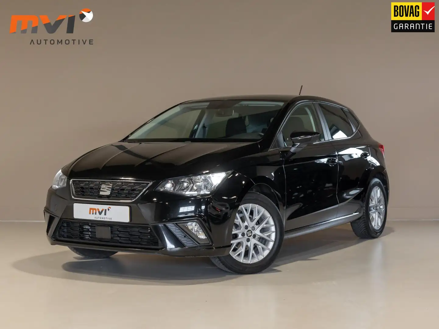 SEAT Ibiza 1.0 TSI Style Business Intense / 95pk / Automatisc Černá - 1