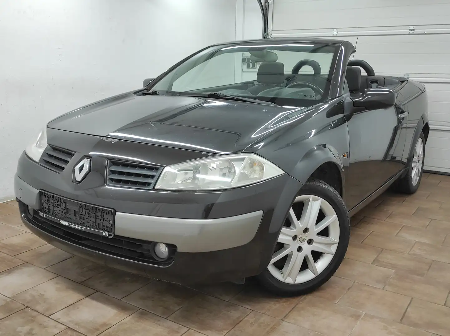 Renault Megane 2.0 CABRIO *TÜV NEU* KLIMA EURO-4 SERVO ALU ABS Siyah - 2