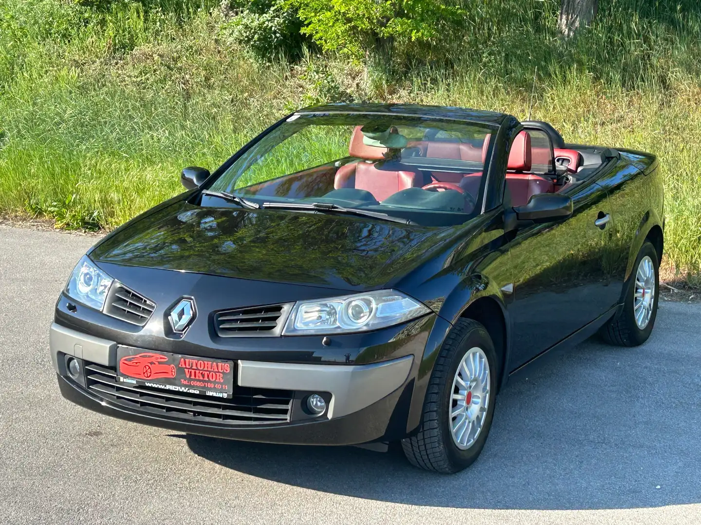 Renault Megane Mégane Privilège 1,6 16V*12 Monate garantie* Schwarz - 2