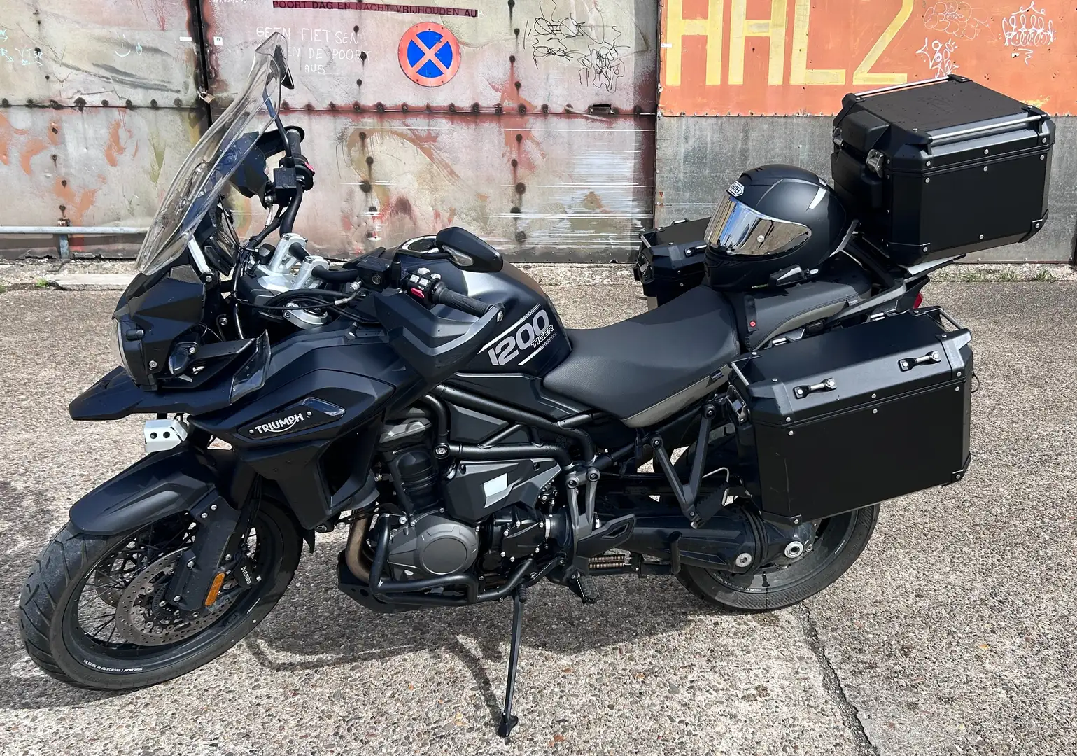 Triumph Tiger 1200 Desert Edition Zwart - 1