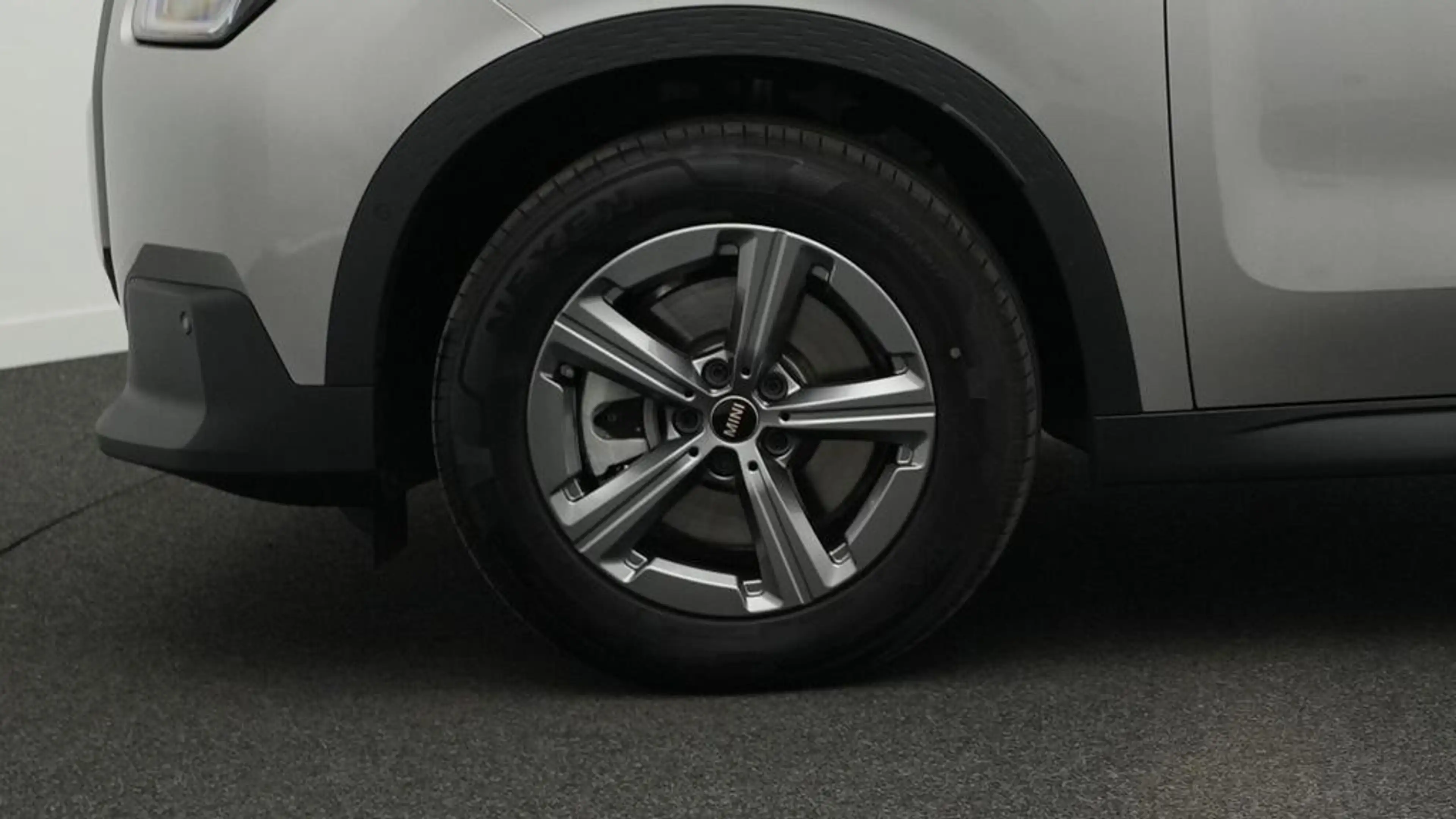 MINI Countryman C Classic Trim — photo 12