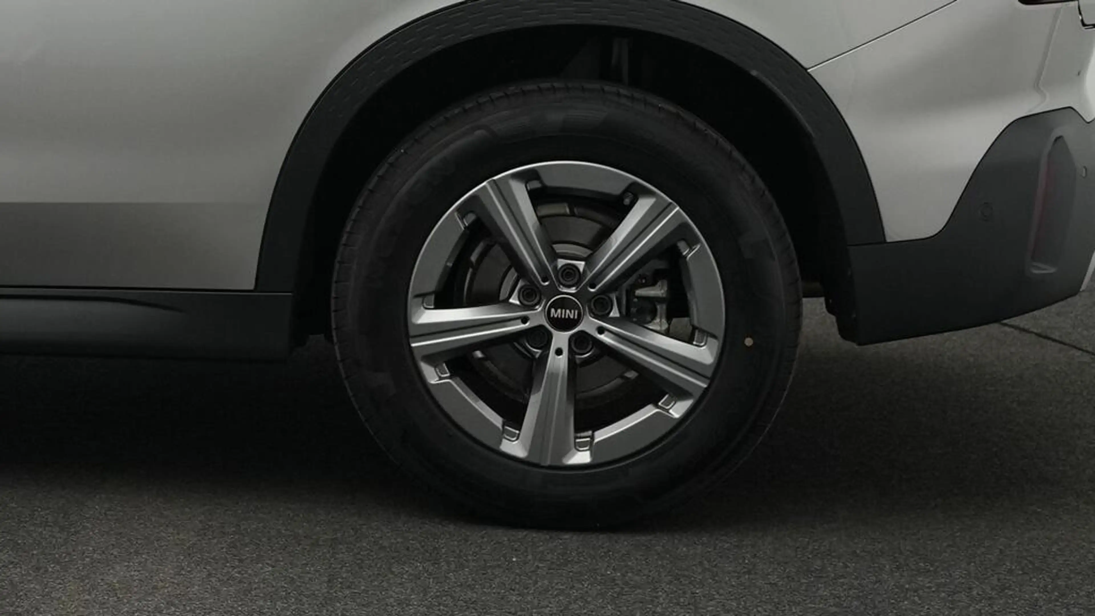 MINI Countryman C Classic Trim — photo 10
