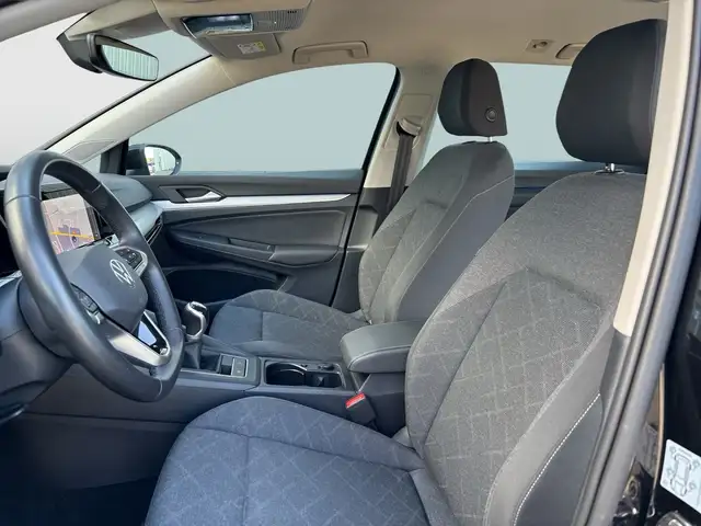 Volkswagen Golf view 10