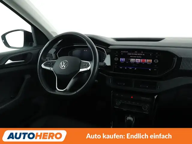 Volkswagen T-Cross view 13