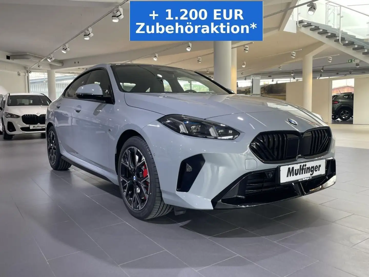 BMW 220 d Gran Coupé M Sport Pro Innov. Har/Kar. 18" Grau - 2