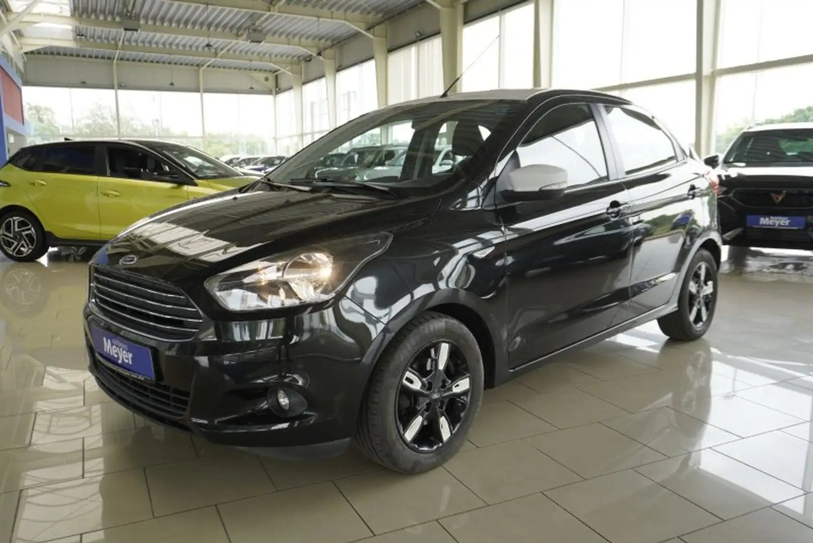 Ford Ka/Ka+ Black&White 1.2 85PS Alu/WR/Mfl/Sitzhz/Klima Siyah - 1
