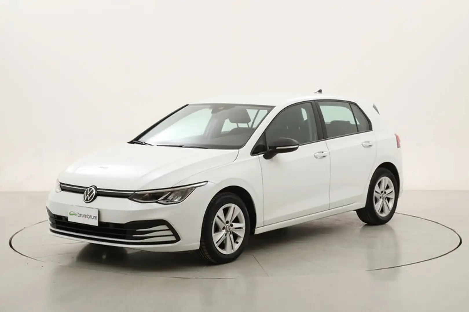 Volkswagen Golf Life DSG 1.0 Mild Hybrid 110CV Weiß - 1