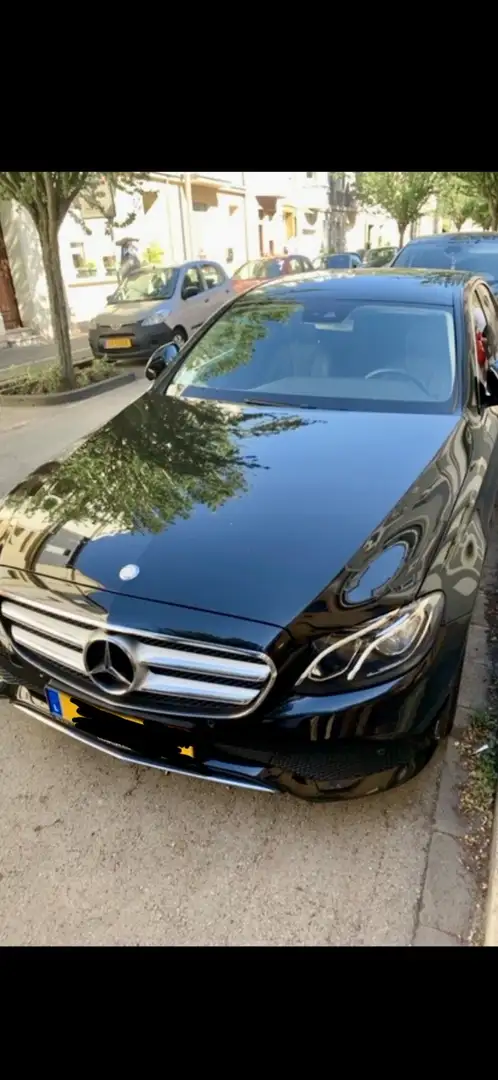 Mercedes-Benz E 220 d 9G-TRONIC - 2