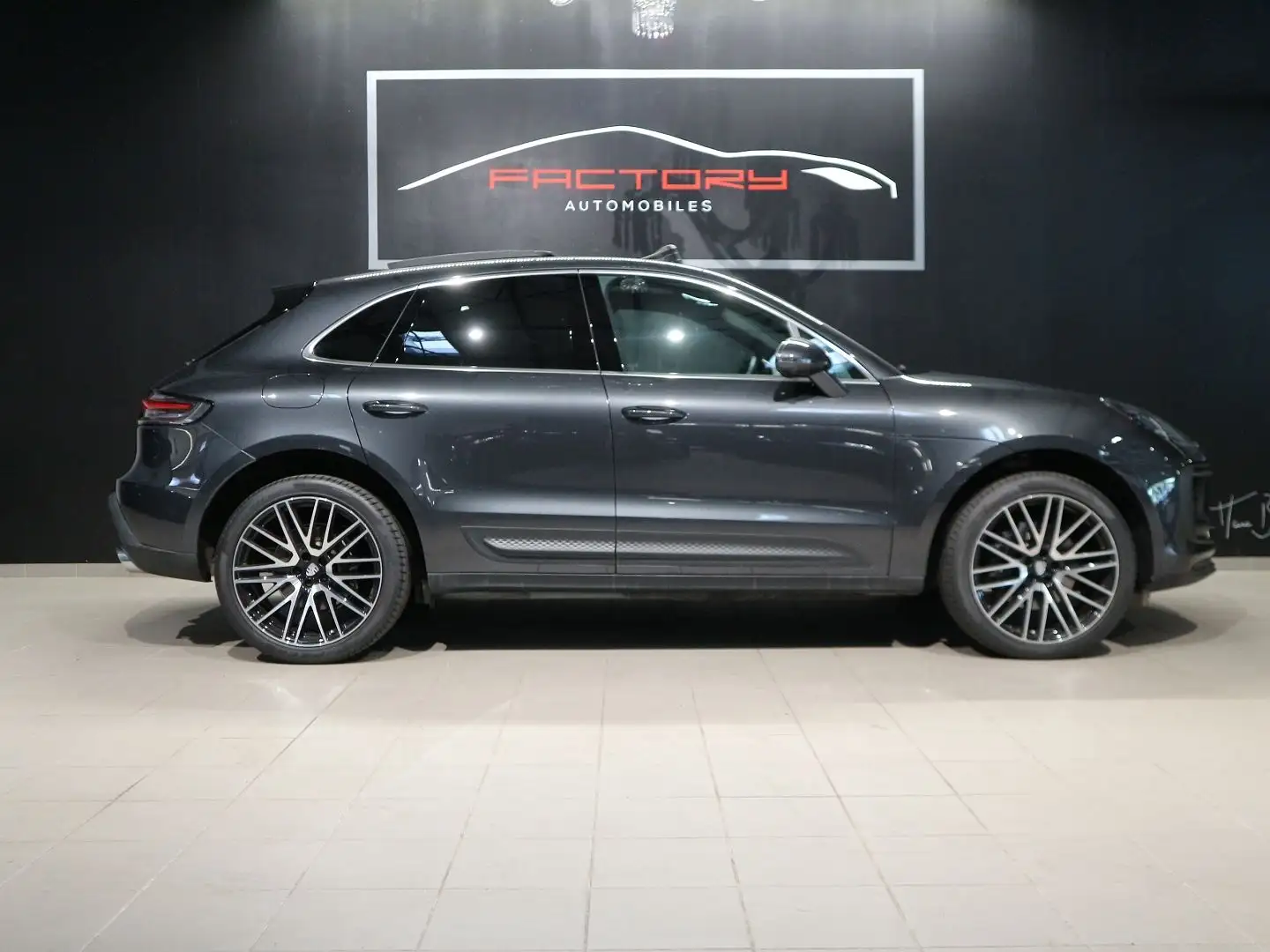 Porsche Macan 2.0 265CH PDK Gris - 2