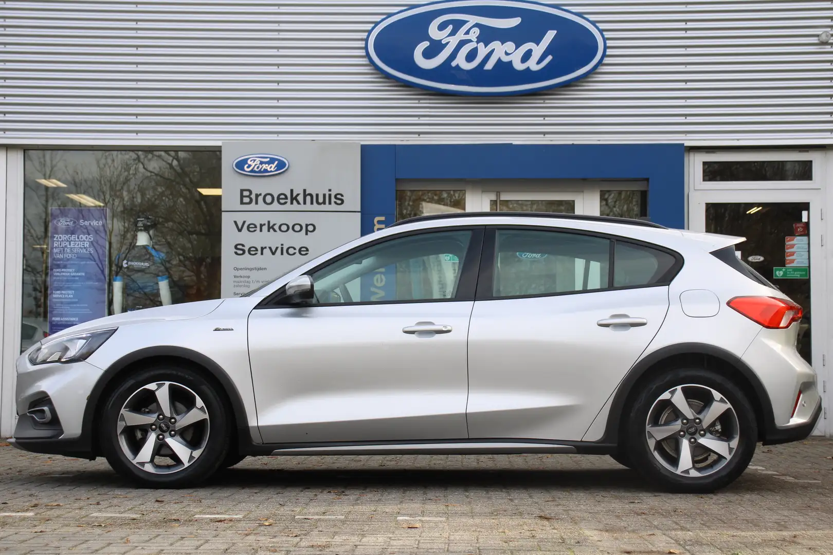 Ford Focus 1.0EB Hybrid Active Business | NL-AUTO! | 1E EIGEN Grau - 2