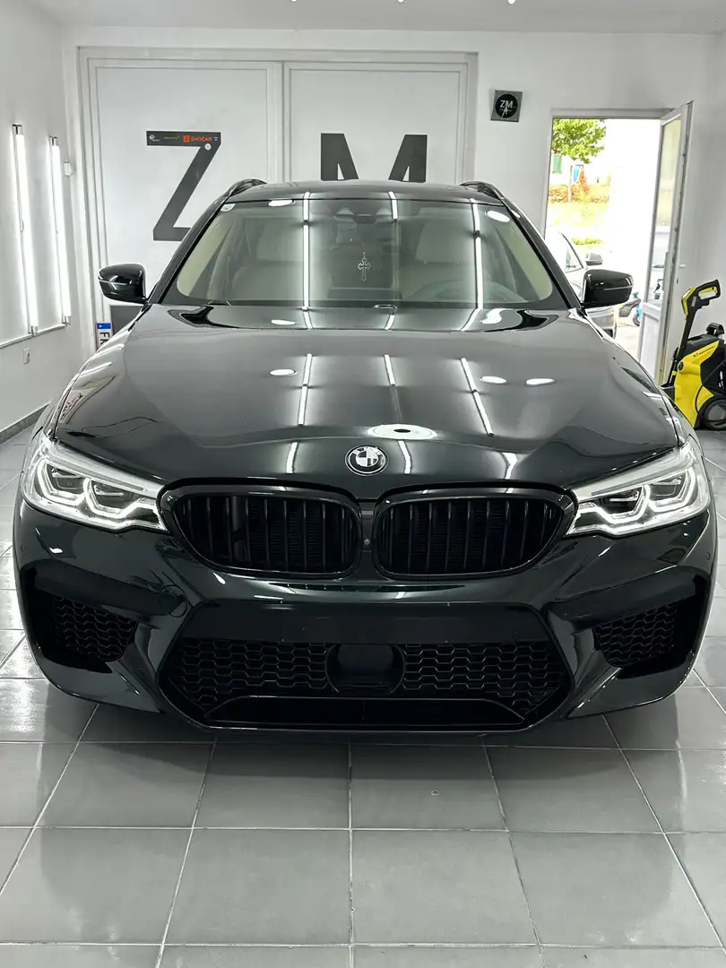 BMW 520 520d Touring Aut. Schwarz - 2