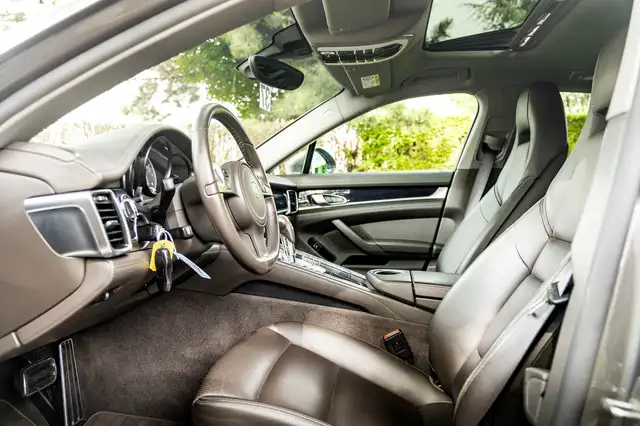 Porsche Panamera view 5