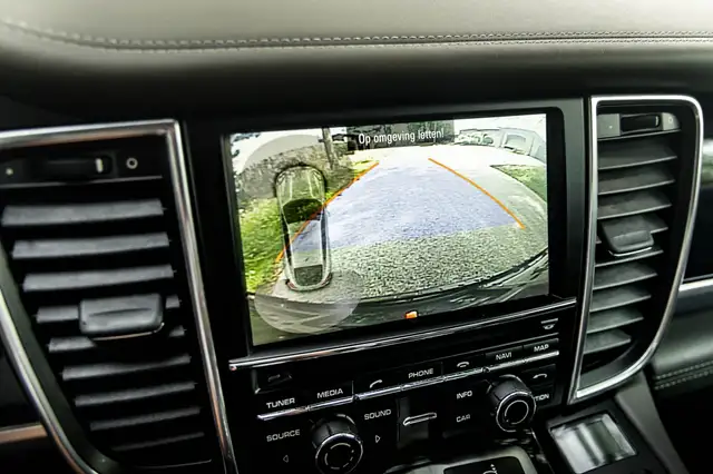 Porsche Panamera view 14