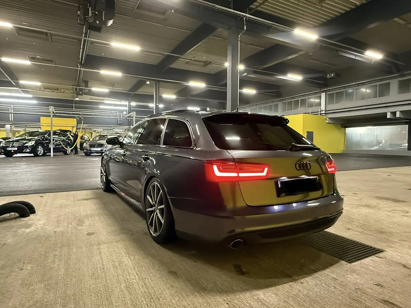 Audi A6 Avant 3,0 TDI quattro Sport DPF S-tronic - 1