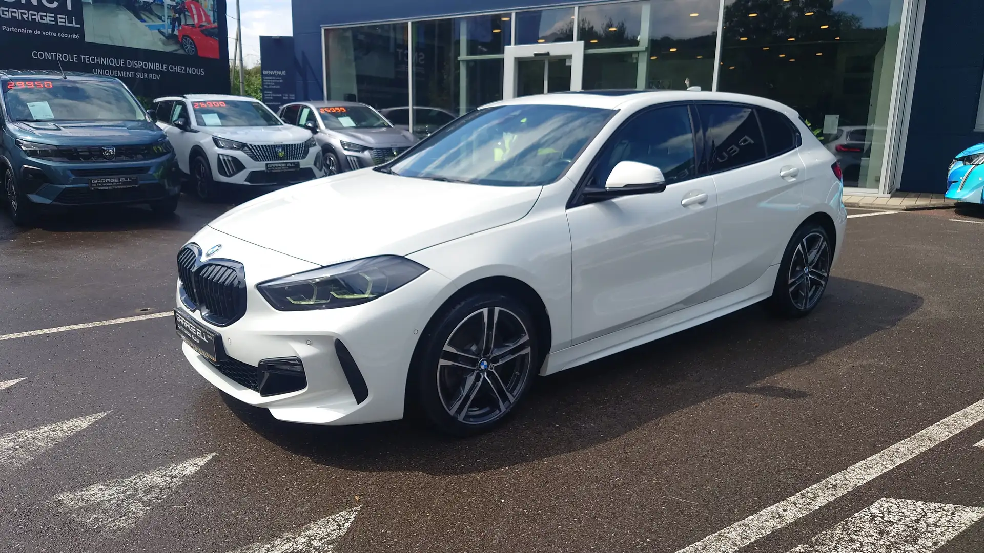 BMW 120 120 i M Sport Blanc - 1
