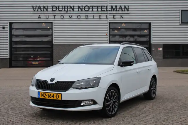 Skoda Fabia Combi 1.2 TSI Drive / Navigatie / Cruise / N.A.P.