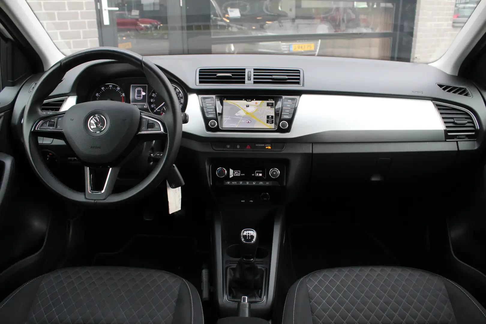 Skoda Fabia Combi 1.2 TSI Drive / Navigatie / Cruise / N.A.P. bijela - 2