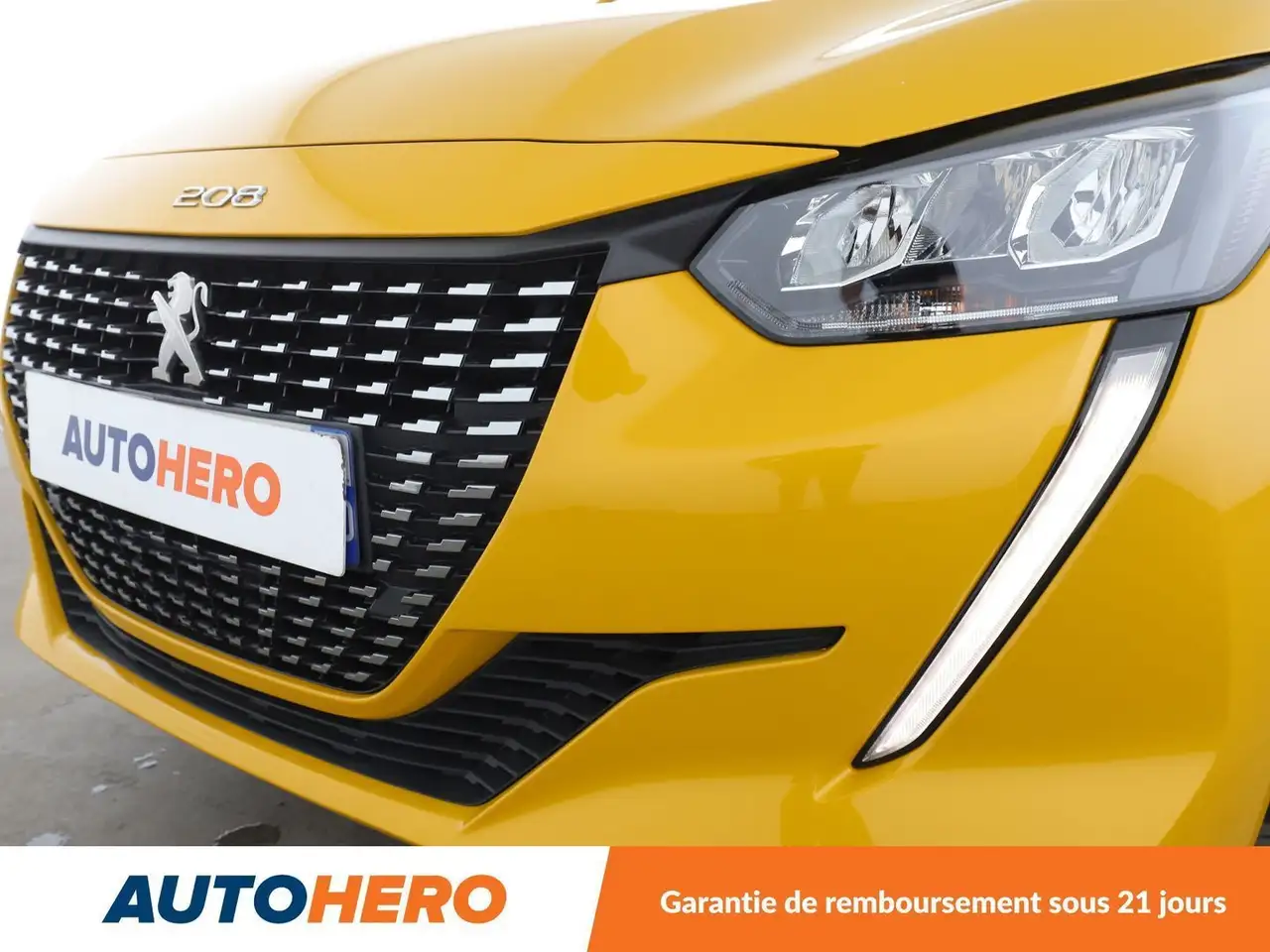 Peugeot 208 208 — photo 29