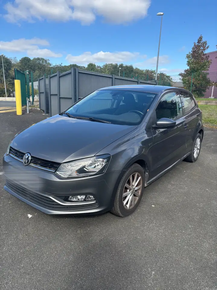 Volkswagen Polo 1.0 60 SÃ©rie SpÃ©ciale Lounge