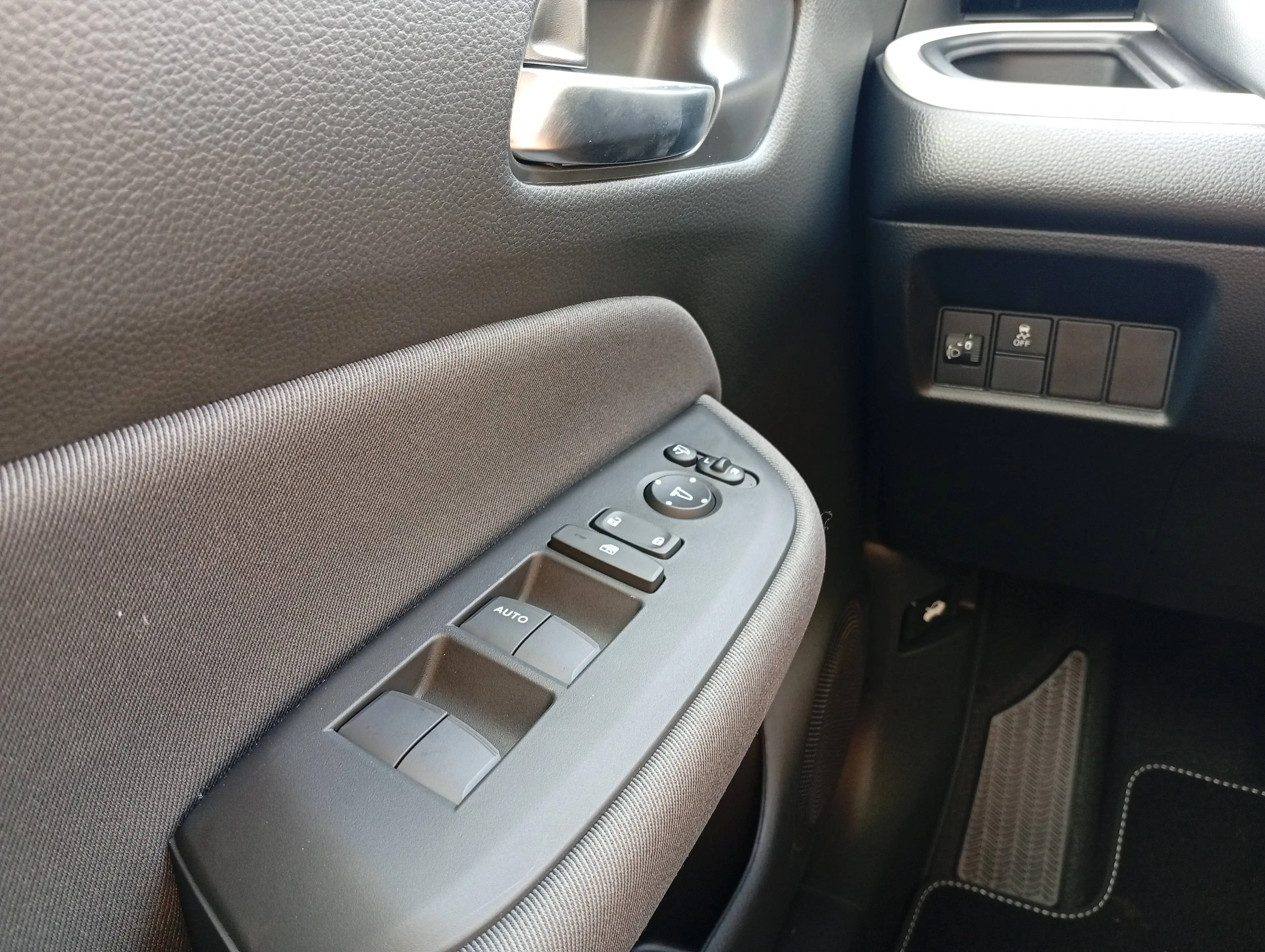 Honda Jazz Jazz Hybrid e:HEV 1.5 i-MMD Hybrid Elegance MJ 2027 — photo 15