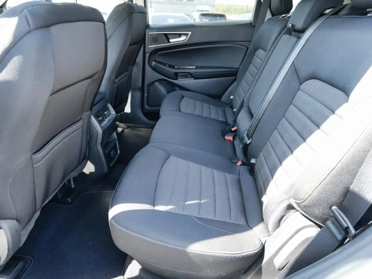 Ford Edge снимка Ford Edge