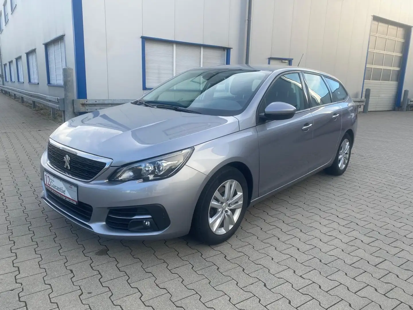 Peugeot 308 SW Active Pack Grau - 1