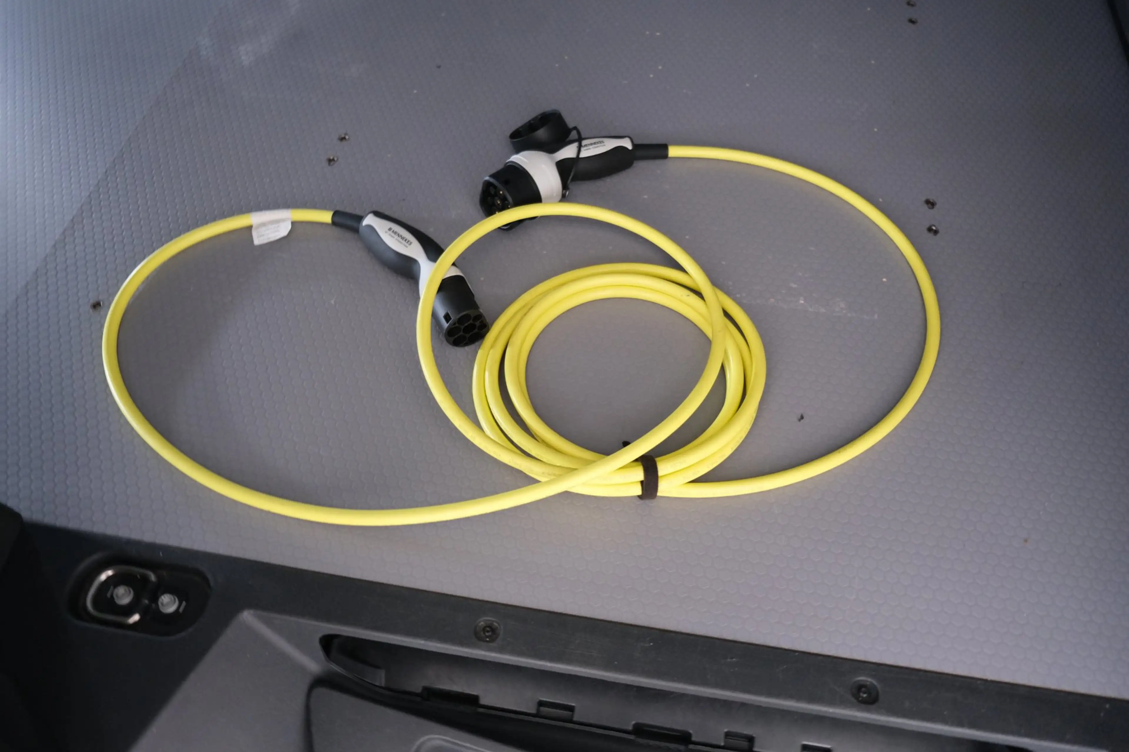 Volkswagen ID. Buzz Cargo 77 kWh SOH 94% - Airco, Cruise, Virtual display, 2 — photo 38