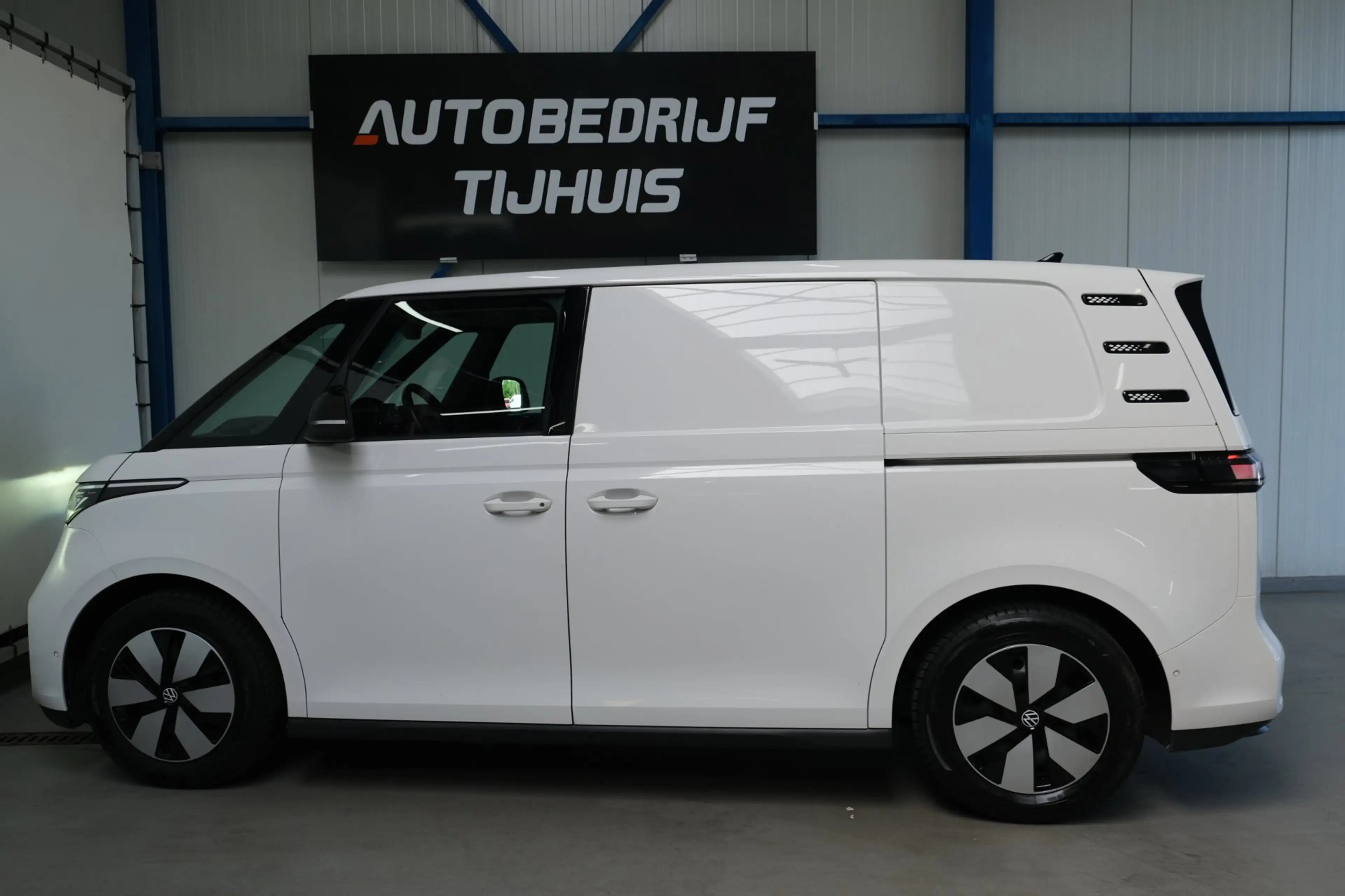 Volkswagen ID. Buzz Cargo 77 kWh SOH 94% - Airco, Cruise, Virtual display, 2 — photo 10