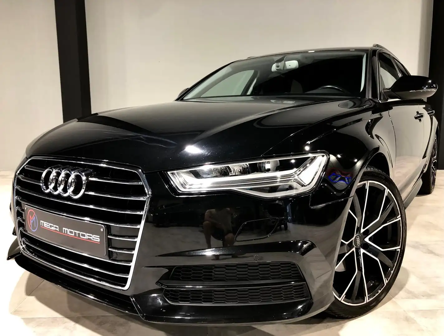 Audi A6 2.0TDi 150CV B.AUTO NAVi BiXENON LED CAMERA CRUiSE Noir - 1