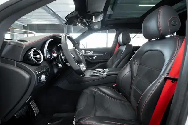 Mercedes-Benz GLC view 13