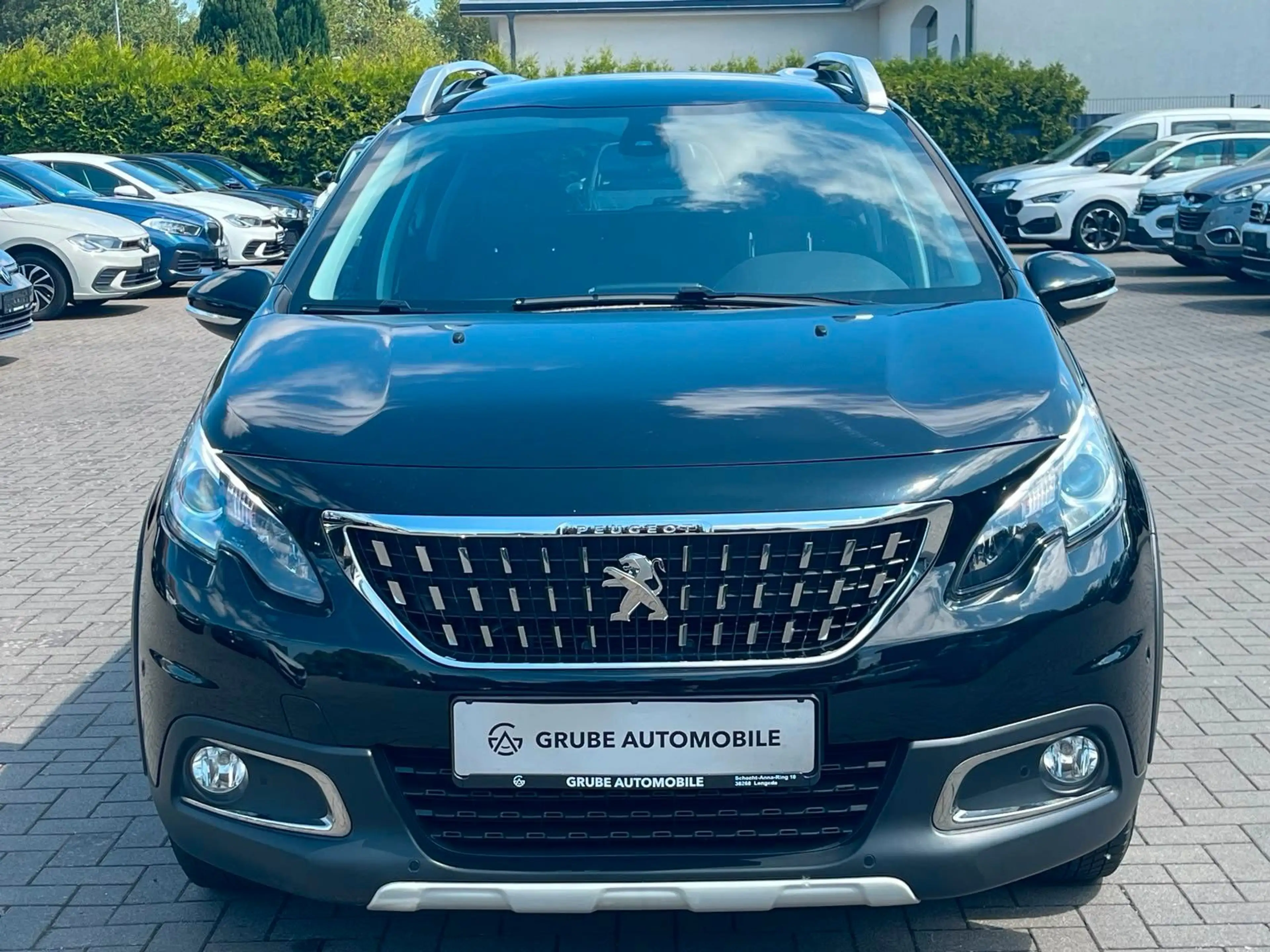 Peugeot 2008 Allure AUTOMATIK*LED*NAV*SHZ*TEMP*CAM — photo 2