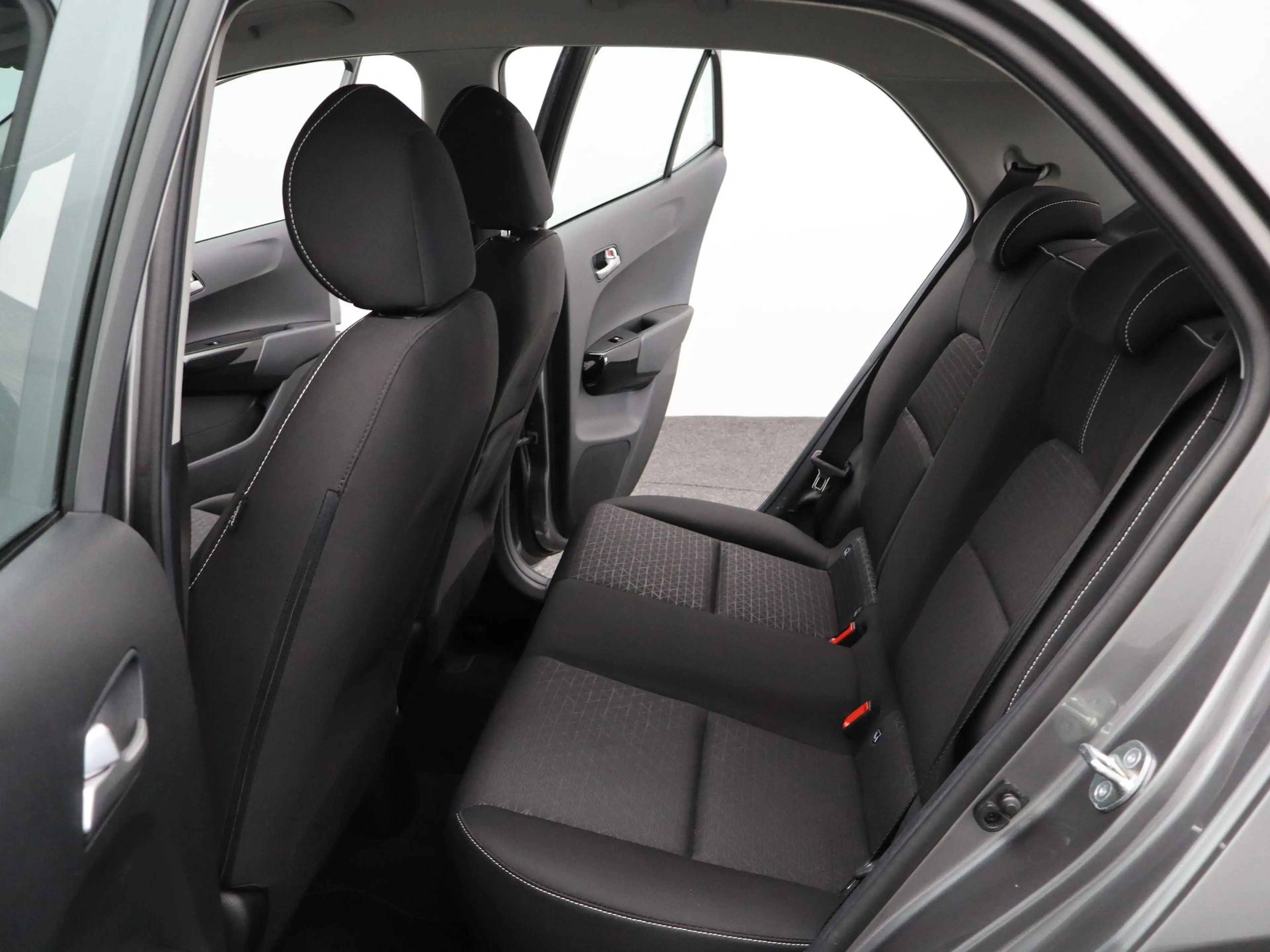 Kia Picanto 1.0 DPi DynamicLine | Apple Carplay / Android Auto — photo 12