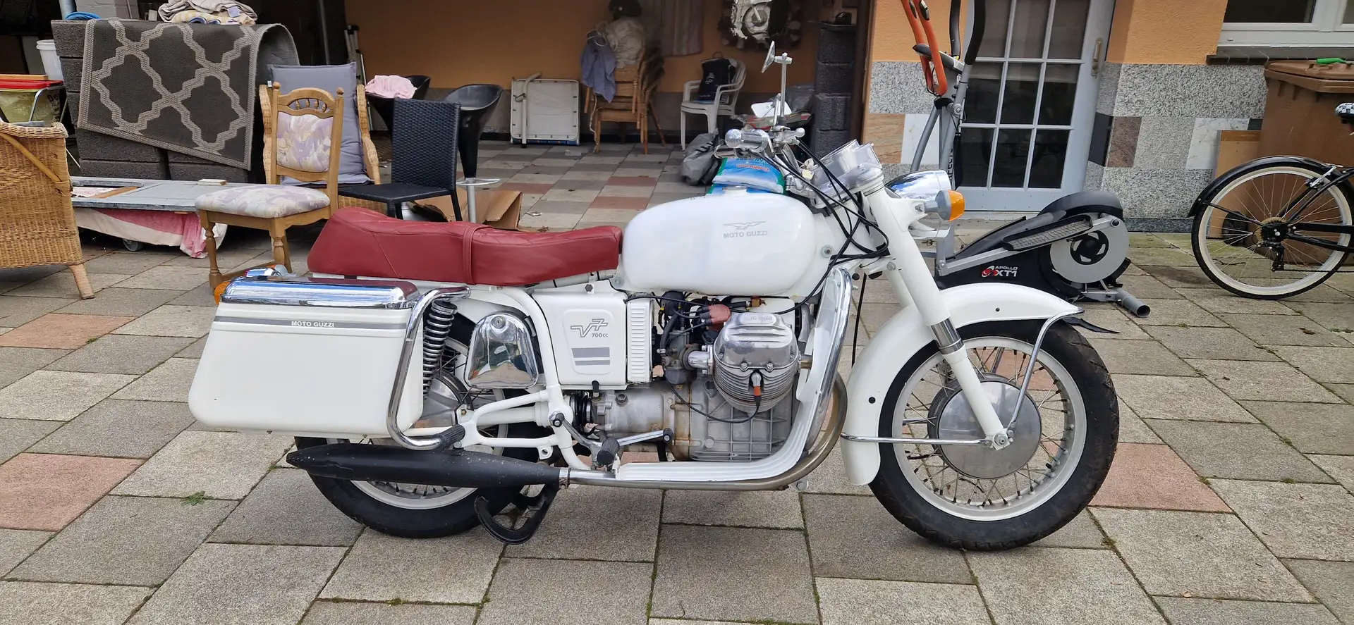 Moto Guzzi V 7 Alb - 2