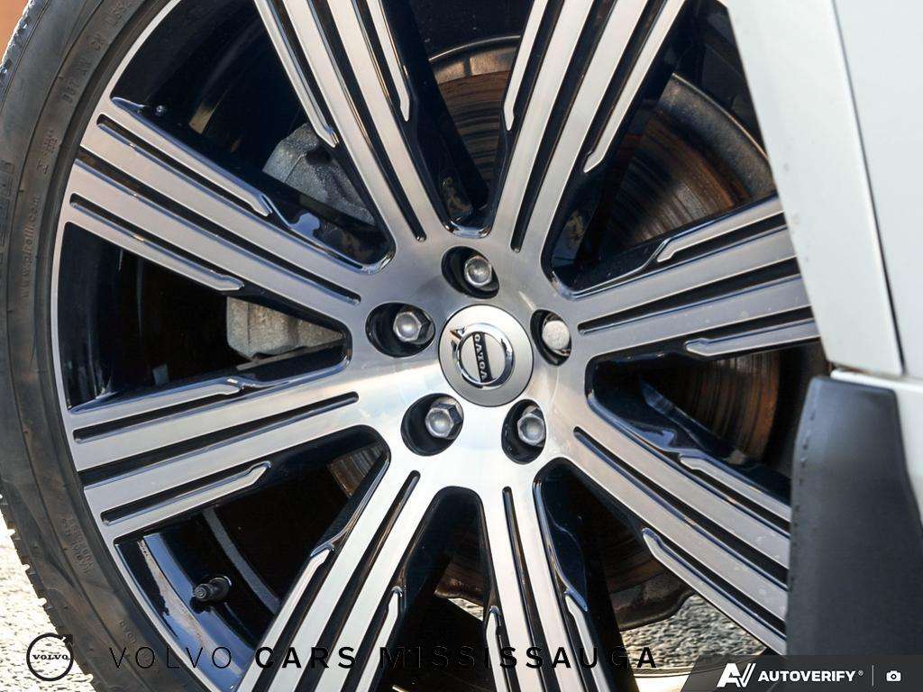 2024 Volvo XC90 Plus Bright With Volvo Certified Warranty thumb 6