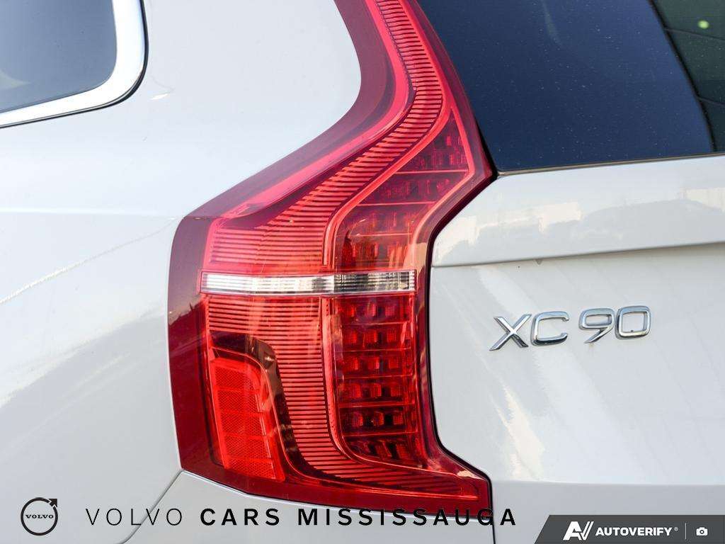 2024 Volvo XC90 Plus Bright With Volvo Certified Warranty thumb 12