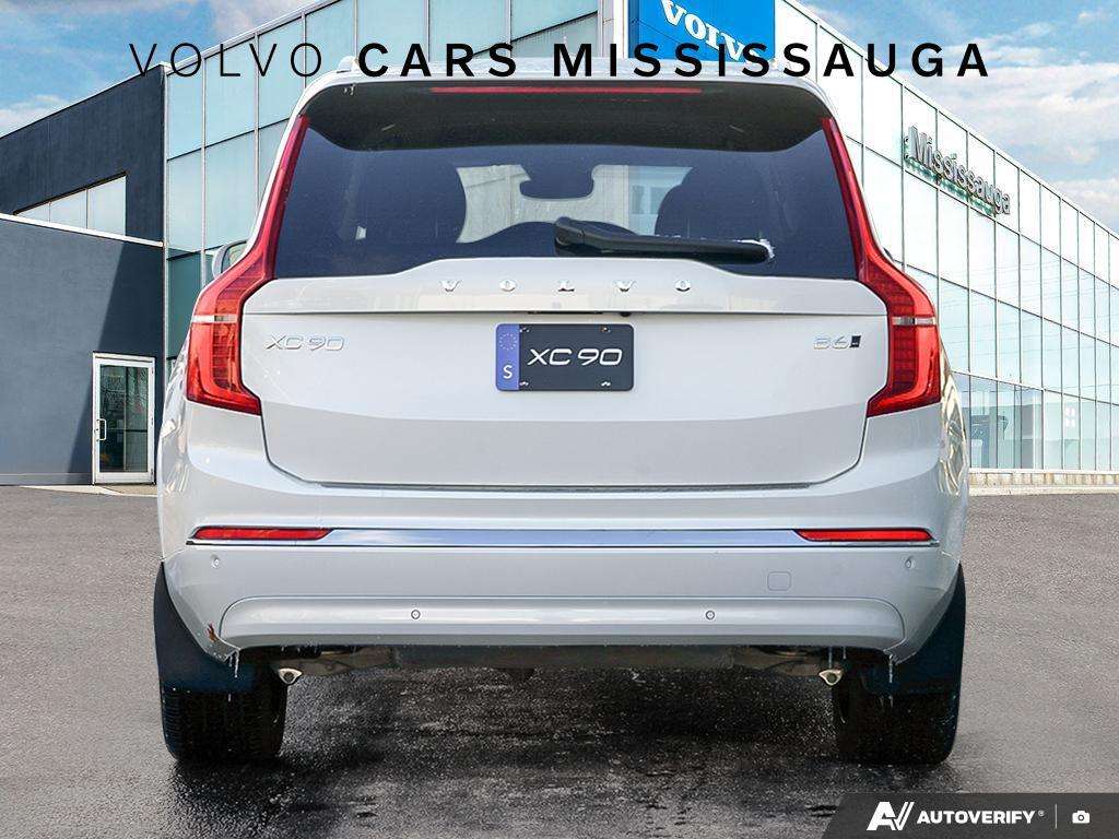 2024 Volvo XC90 Plus Bright With Volvo Certified Warranty alt 5