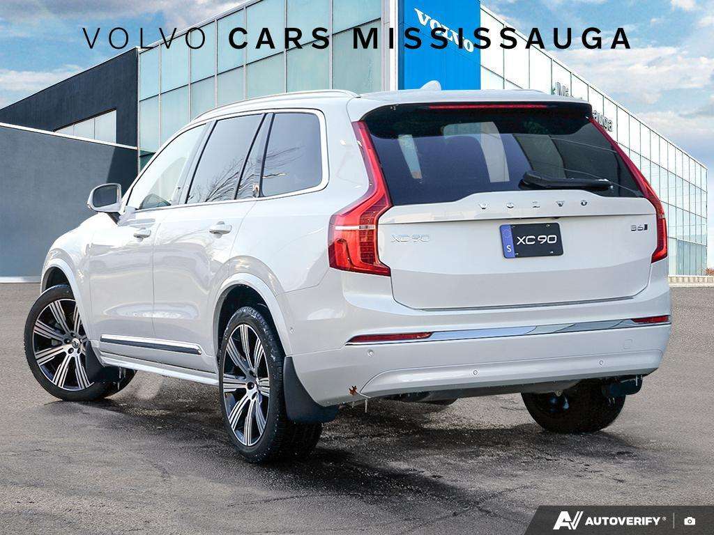 2024 Volvo XC90 Plus Bright With Volvo Certified Warranty alt 4