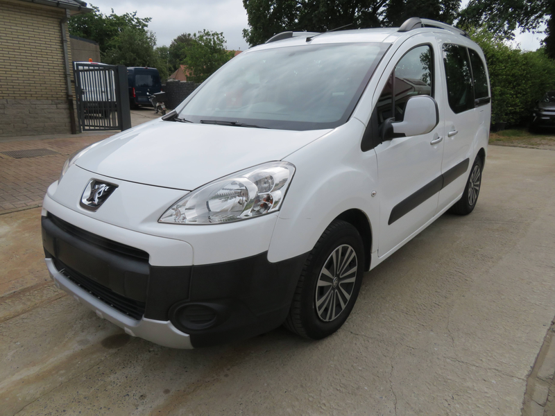 Peugeot Partner 1.6 benzine - Dubbel schuifdeur — photo 3