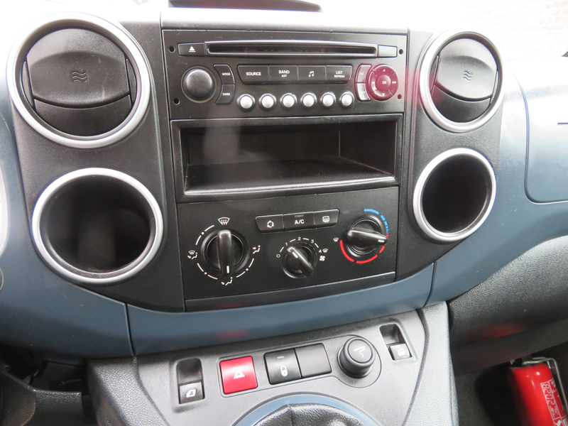 Peugeot Partner 1.6 benzine - Dubbel schuifdeur — photo 13