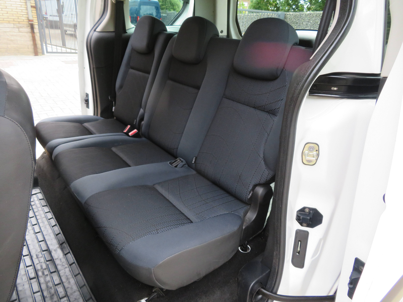 Peugeot Partner 1.6 benzine - Dubbel schuifdeur — photo 10