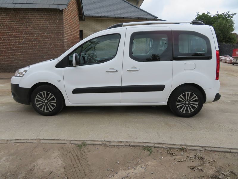 Peugeot Partner 1.6 benzine - Dubbel schuifdeur — photo 4