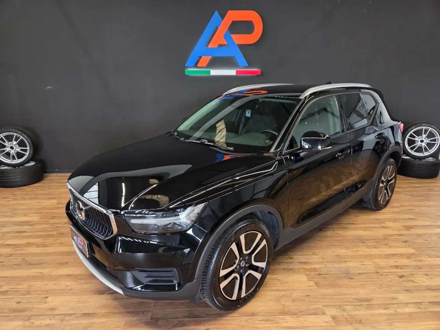 Volvo XC40 D3 AWD Geartronic R-design Nero - 2