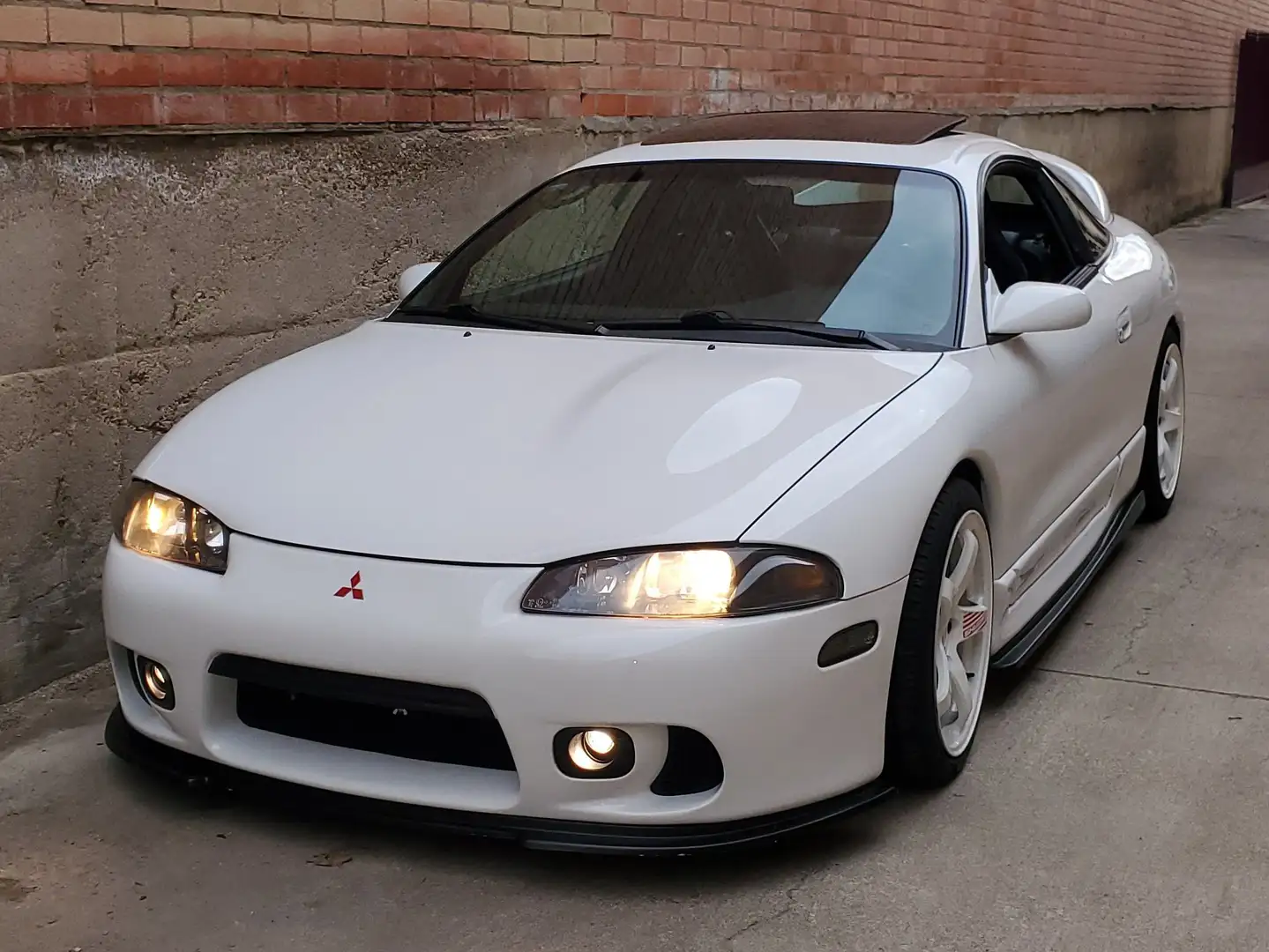Mitsubishi Eclipse GSX AWD Weiß - 1
